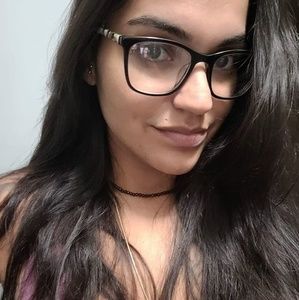 Meet your Posher, Jasmine